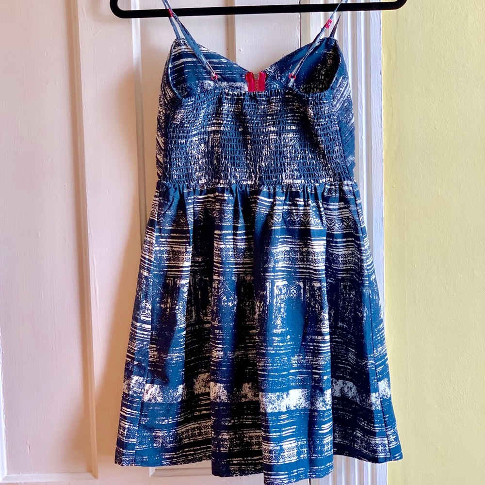 🏄🏼‍♀️{Roxy} Blue Pattern Mini Dress🌊 - Picture 4 of 6